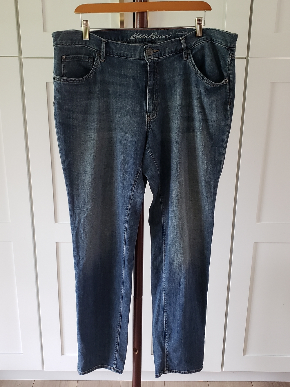 Eddie Bauer Women's Indigo Straight-Leg Jeans